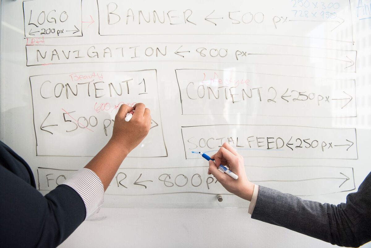 SEO Senior Paris : Guide Complet Pour Optimiser Le Référencement Local Et International à Paris
